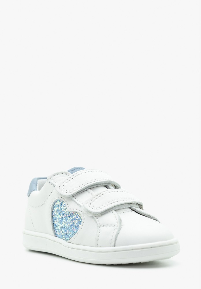 basket bleu fille