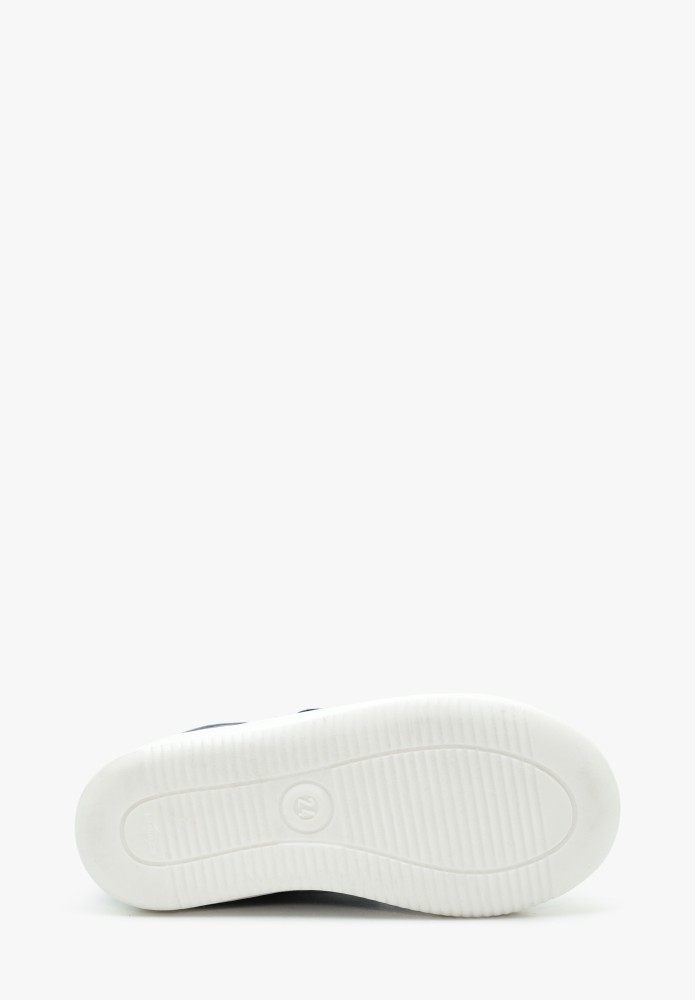 <p>Kids' shoes - Sneakers - Boy</p>
