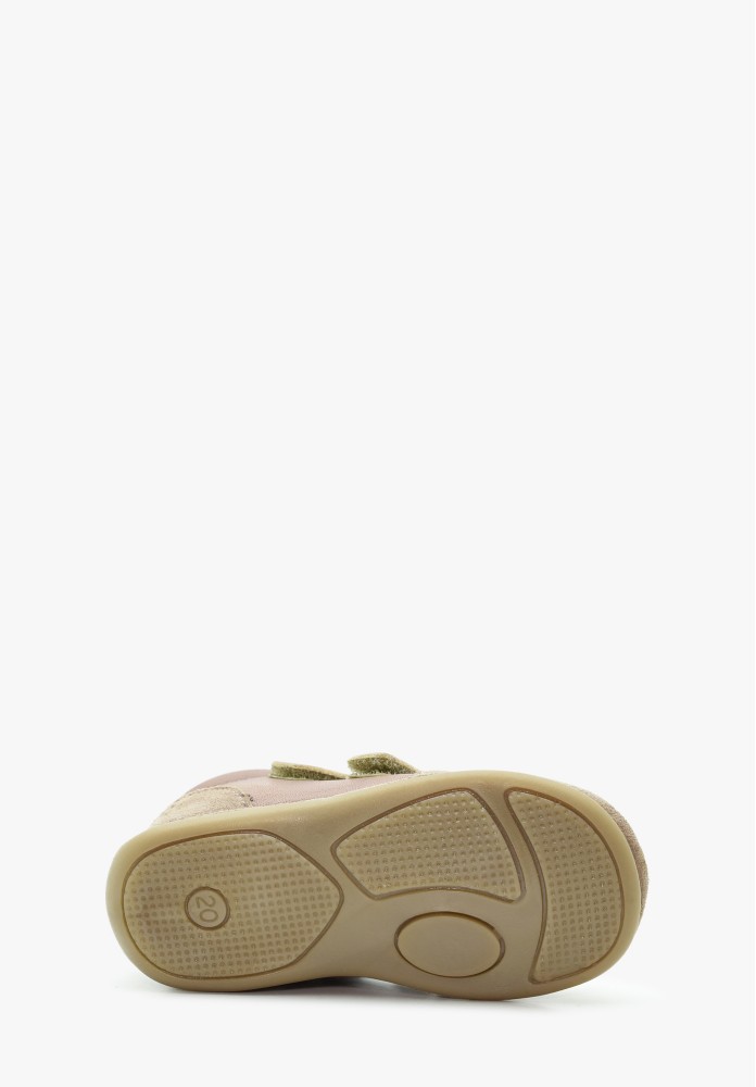 <p>Baby shoes - Sneakers - Girl</p>