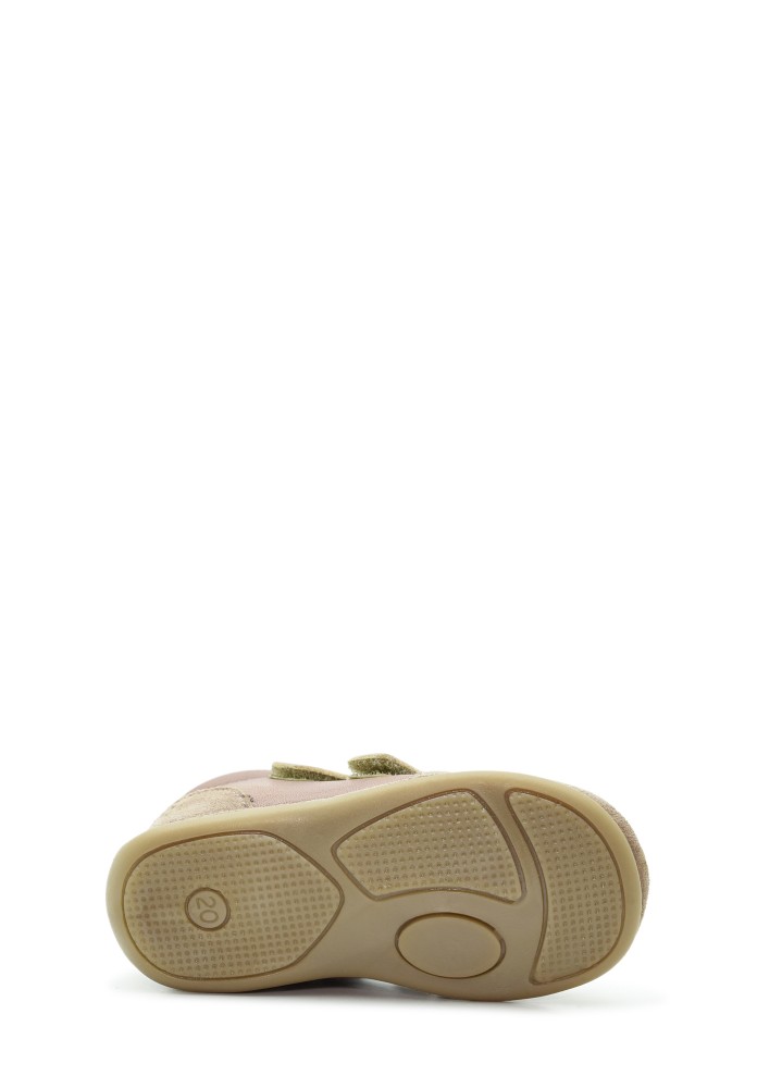 <p>Baby shoes - Sneakers - Girl</p>